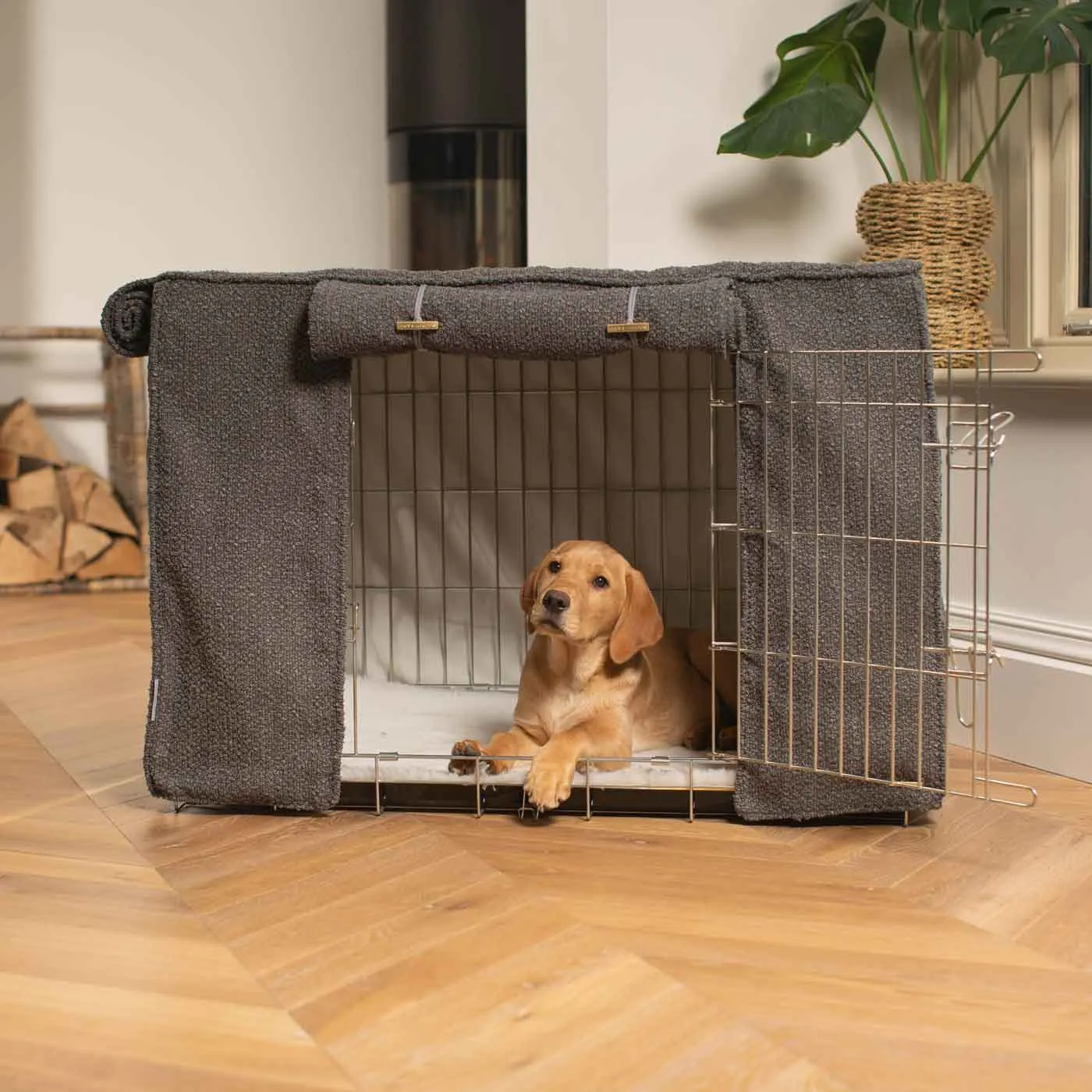 Dog Crate with Crate Cover in Granite Bouclé by Lords & Labradors