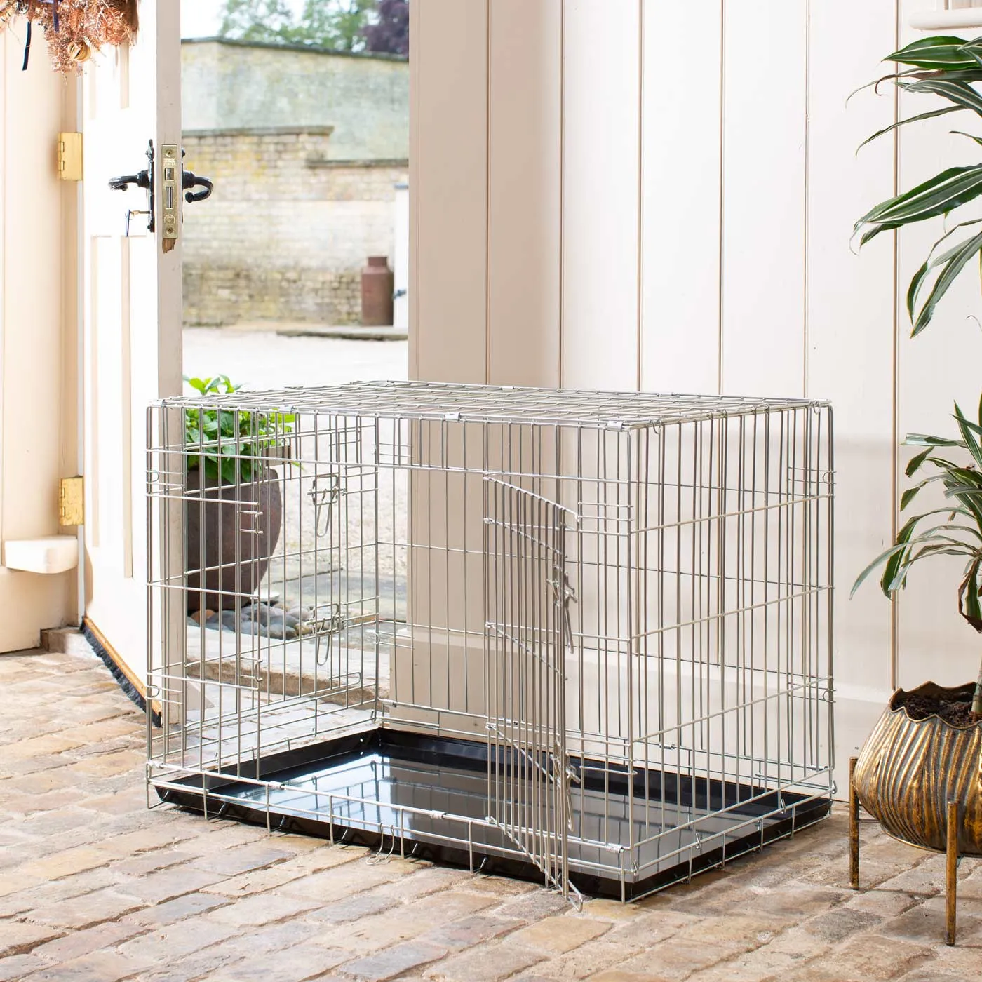 Imperfect Deluxe Dog Crate in Silver by Lords & Labradors