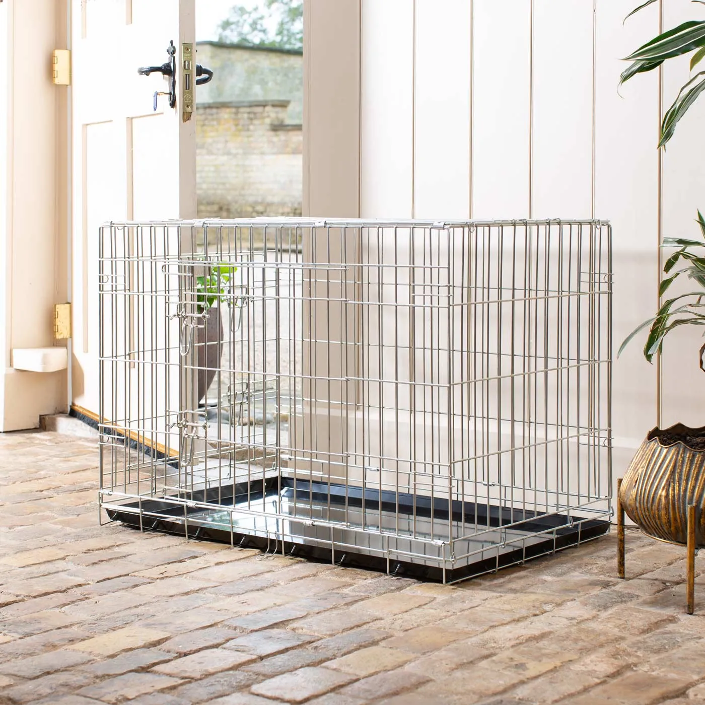 Imperfect Deluxe Dog Crate in Silver by Lords & Labradors
