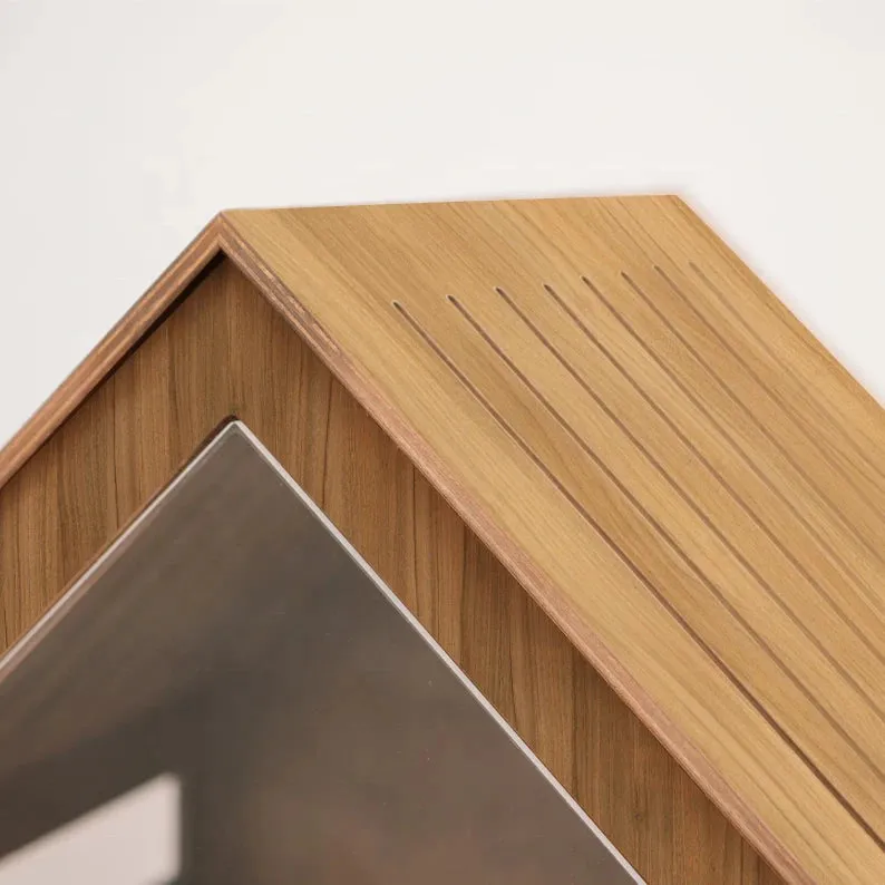 Modern Wooden Cat/Dog House (Brown)